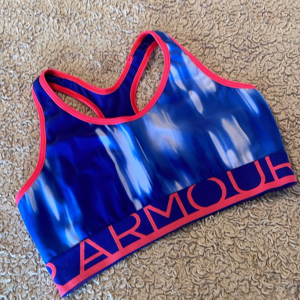 UNDER ARMOUR Sports Bra - size Med - Picture 10 of 11